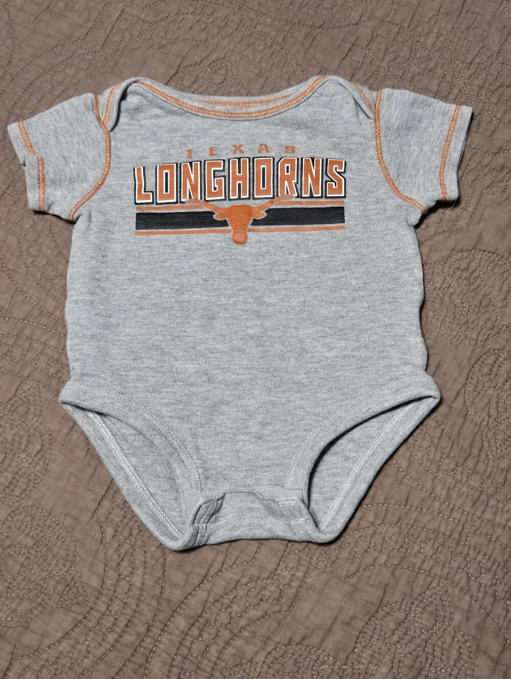 Size 3/6 Months Baby Bodysuit Texas Longhorns with Bevo Silouette